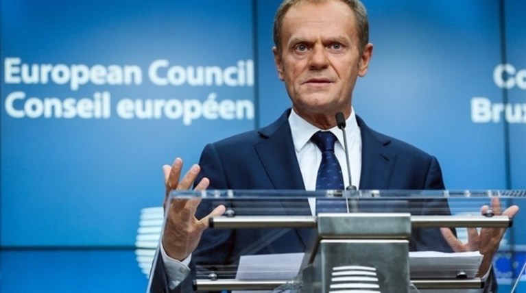 Ο Τουσκ βλέπει 20-30% πιθανότητες να παραμείνει η Βρετανία στην ΕΕ