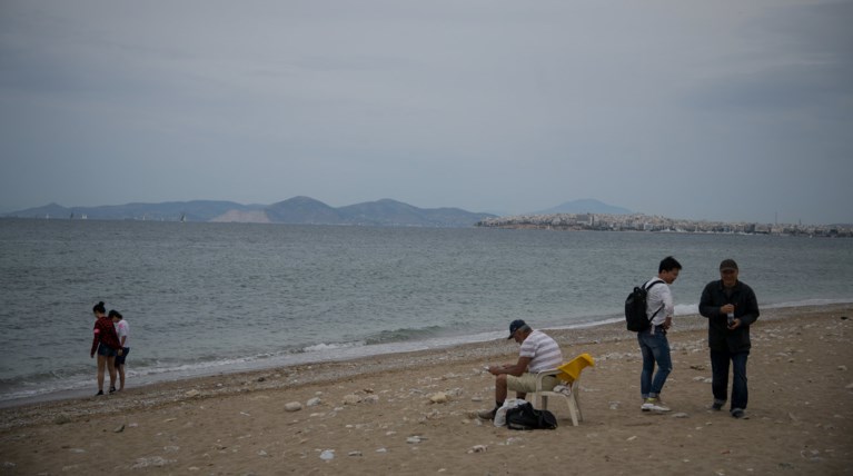 Ζέστη, τοπικές βροχές και αφρικανική σκόνη