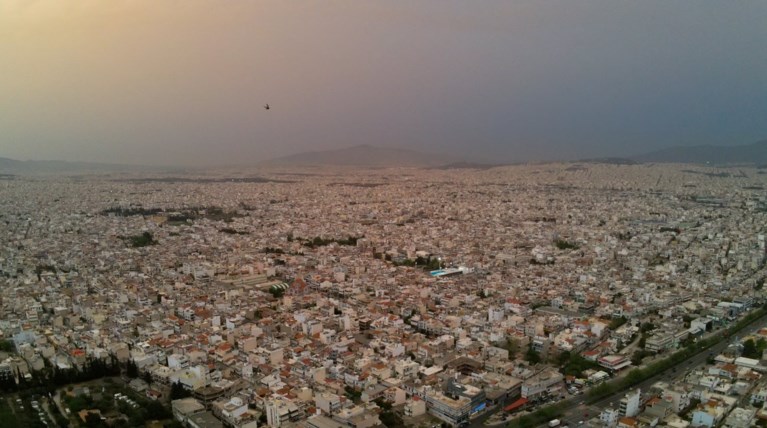 Συννεφιά, ζέστη και αφρικανική σκόνη μέχρι την Παρασκευή