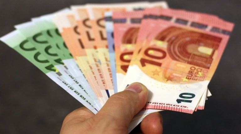 120 δόσεις: Τρεις χιλιάδες οφειλέτες υπέβαλαν αίτηση με το «καλημέρα»