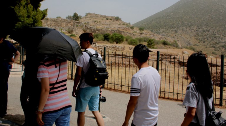 Υψηλές θερμοκρασίες, αφρικανική σκόνη και συννεφιά την Τετάρτη