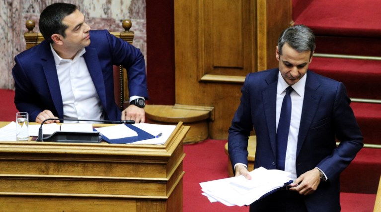 Όλα για όλα στην τελική ευθεία για την κάλπη της Κυριακής