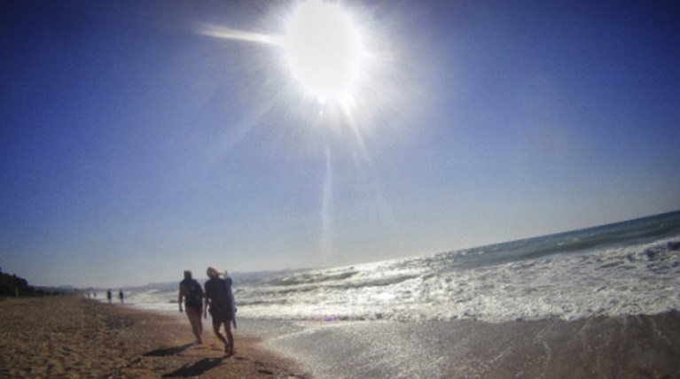 Ξεπέρασε τους 32 βαθμούς η μέγιστη θερμοκρασία-Ο καιρός την Παρασκευή