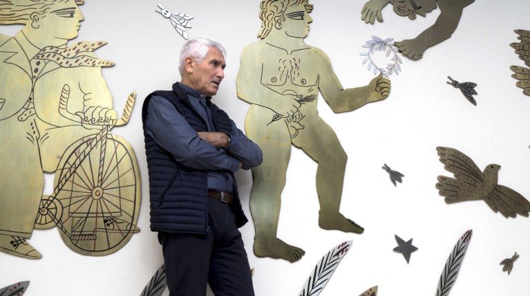 Β. Χρόνης: "Επιζητώ τη γενναιοδωρία της φύσης να γράφω ως το τέλος"