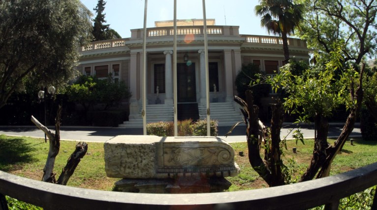 Κυβερνητικές πηγές: Διάψευση κατάργησης των αντιμέτρων, μαζί με αφορολόγητο