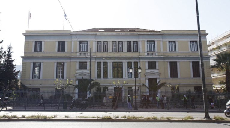 Πρωτοποριακό μηχάνημα για ογκολογικά νοσήματα στο Αιγινήτειο