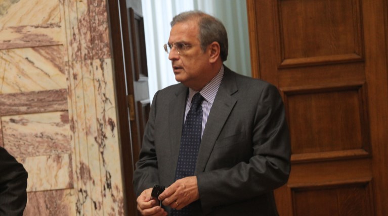 Παπαθανασίου: Δεν θα είμαι υποψήφιος, μένω στην πρώτη γραμμή