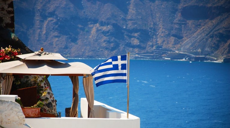 Σε Μύκονο και Σαντορίνη τα πιο ακριβά ξενοδοχεία στη Μεσόγειο