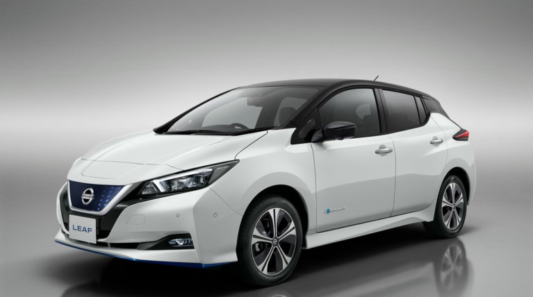 Το Nissan LEAF διαθέσιμο σε νέες εκδόσεις με έξτρα τεχνολογία και αυτονομία