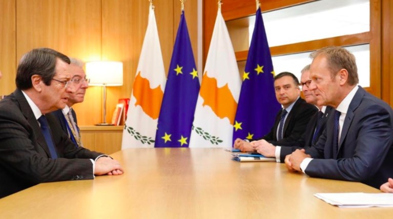 Μπαράζ επαφών από Αθήνα & Λευκωσία στο περιθώριο της Συνόδου