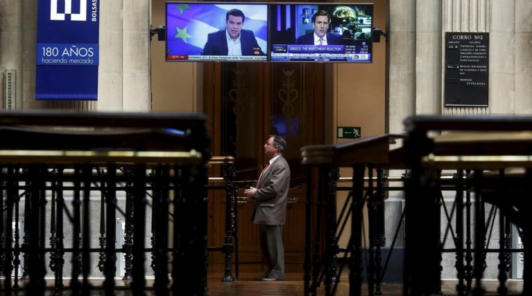 Reuters: Τα ελληνικά ομόλογα κερδίζουν το πάνω χέρι έναντι των ιταλικών