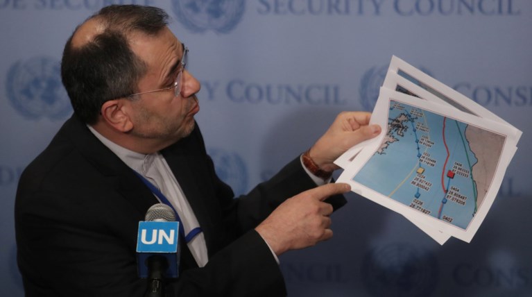 Μεγαλωνει η απόσταση ΗΠΑ - Ιράν μετά την απόφαση για κυρώσεις