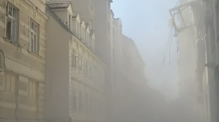 Έκρηξη Βιέννη: Κατέρρευσαν όροφοι από 2 κτίρια, 4 σοβαρά τραυματίες - Video