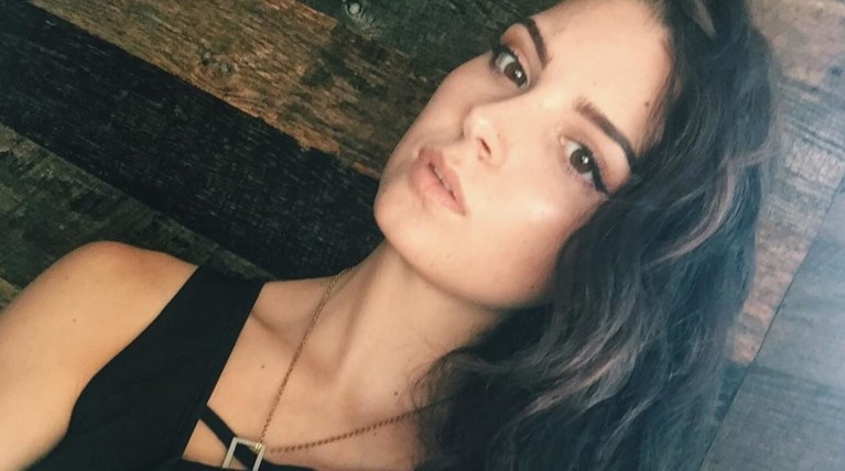 Η 17χρονη καλλονή είναι κόρη Ελληνίδας με τίτλο ομορφιάς