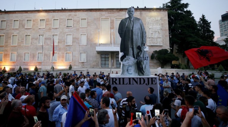 Αλβανία: ΗΠΑ & ΕΕ καλούν τα κόμματα να αποφύγουν τη βία ενόψει των εκλογών