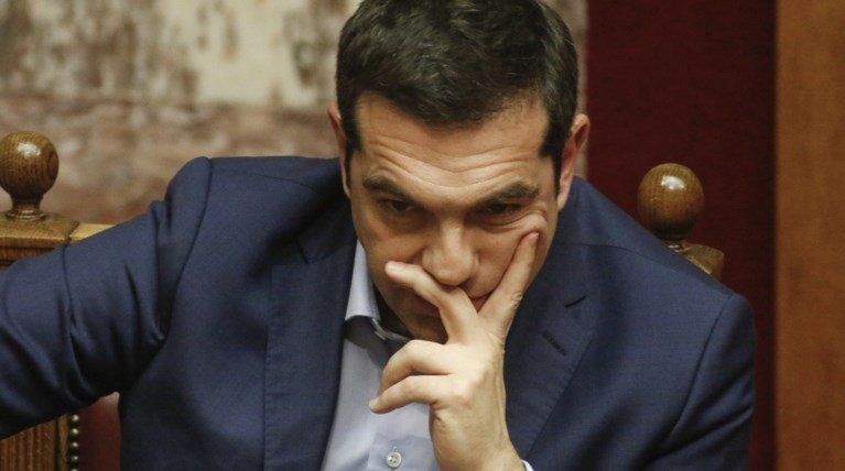Το παρασκήνιο της απόφασης Τσίπρα να σπάσει το εμπάργκο στον ΣΚΑΪ