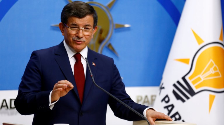 Καρφιά Νταβούτογλου κατά Ερντογάν για «σοβαρά ολισθηματα»