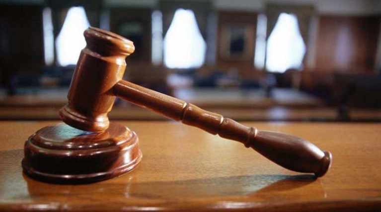 Με καταθέσεις μαρτύρων ξεκίνησε η δίκη για τα επεισόδια στο «Λάκκο Καρατζά»