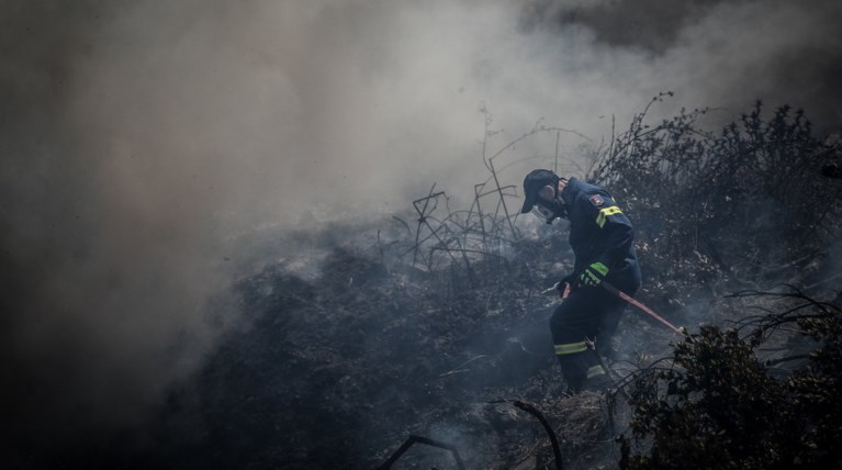 Σε κατάσταση έκτακτης ανάγκης οι πυρόπληκτες περιοχές στην Εύβοια