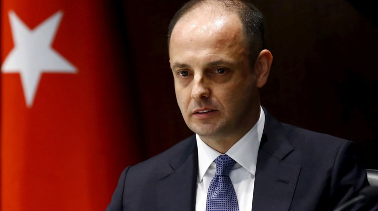 Σε ελεύθερη πτώση η τουρκική λίρα -άλλαξε ο κεντρικός τραπεζίτης