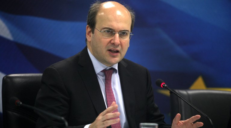 Χατζηδάκης: Η ΔΕΗ είναι στα όρια της χρεοκοπίας