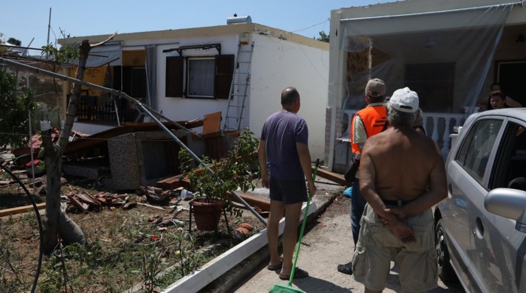 Αυτοψία: Ζημιές σε σχολεία και δημόσια κτίρια της Χαλκιδικής