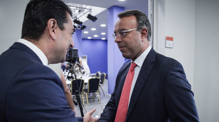 Συνάντηση Σταϊκούρα με τους θεσμούς την Πέμπτη για το φορολογικό