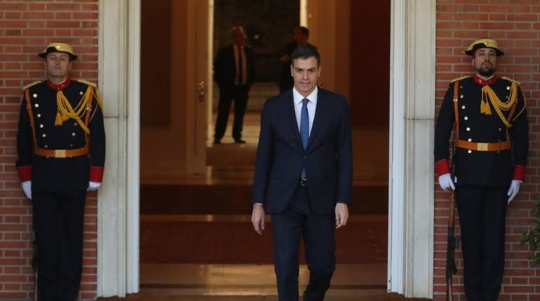 Ο Σάντσεθ δεν δέχεται στην κυβέρνησή του τον Πάμπλο Ιγκλέσιας