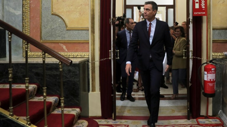 Ισπανία: Σκοτεινές διαπραγματεύσεις για τον σχηματισμό κυβέρνησής