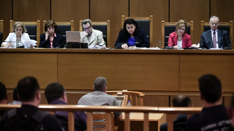 Δολοφονία Φύσσα: Η απολογία Σταμπέλου για τα τηλεφωνήματα