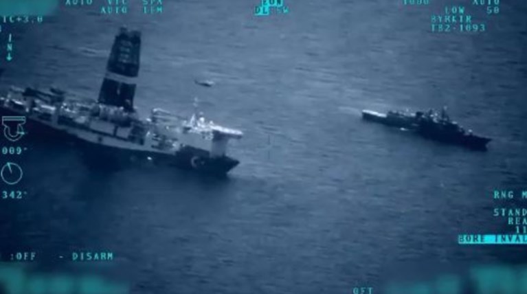 Τουρκικά πολεμικά μαζί με τα γεωτρύπανα στην Αν. Μεσόγειο