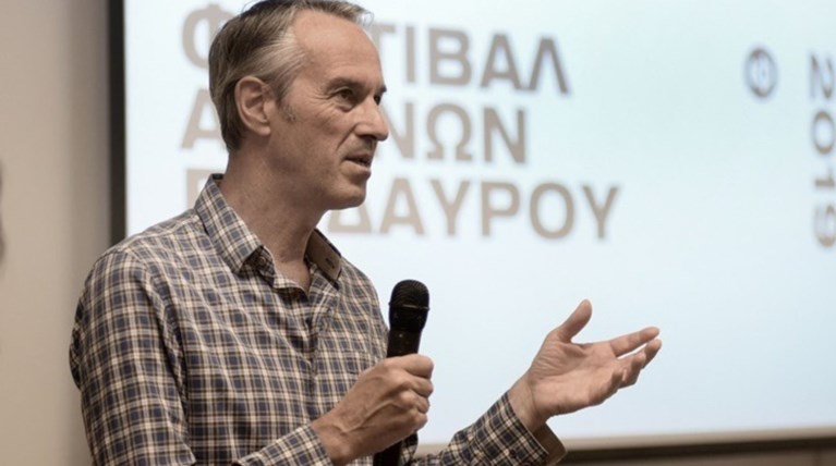 Ίβο βαν Χόβε: συνδέοντας την Ηλέκτρα και τον Ορέστη με το τώρα