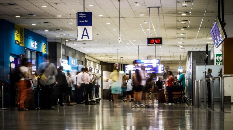 Die Welt: Πετώντας από τη Βαϊμάρη στην Κρήτη