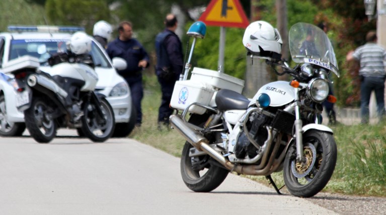 Ληστεία στον Ασπρόπυργο-έκαψαν το αυτοκίνητο διαφυγής