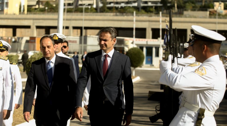 Μητσοτάκης στο Ναυτιλίας: Ούτε μέρα δεν πάει χαμένη (φωτό)