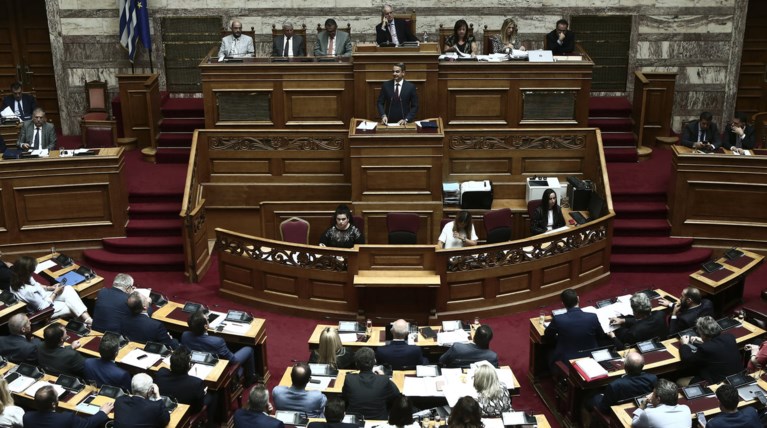 Μπρα ντε φερ Μητσοτάκη - Τσίπρα για το άσυλο & η δυσαρέσκεια του ΚΙΝΑΛ