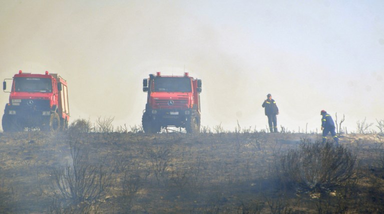 Πολύ υψηλός κίνδυνος πυρκαγιάς και τη Δευτέρα σε μεγάλο μέρος της χώρας