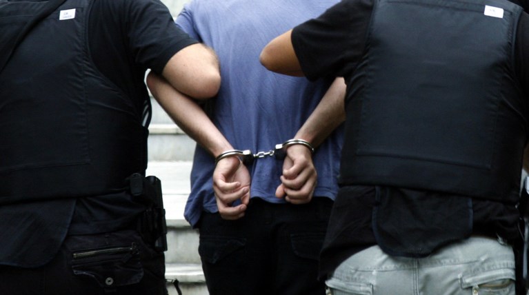 Στον ανακριτή τη Δευτέρα ο άνδρας που φέρεται να βίασε 14χρονη