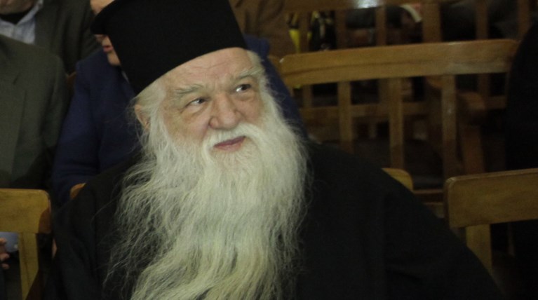 Αμετανότητος ο Αμβρόσιος  Παράσημο η ποινή για τους ομοφυλόφιλους