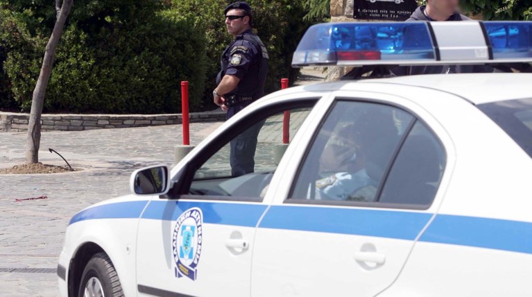 Δύο ληστείες σε Παλαιό Φάληρο και Άλιμο από τον ίδιο δράστη