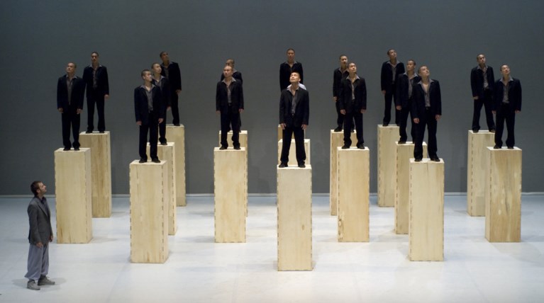 Μη χάσετε την παράσταση Sutra του Sidi Larbi Cherkaoui