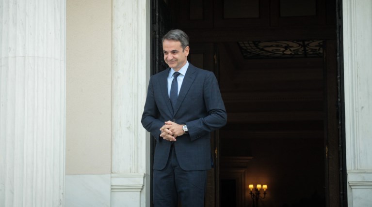 Ανάπτυξη και επενδύσεις στη συνάντηση Μητσοτάκη-Μακρόν