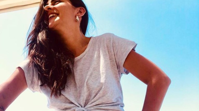 "Καρφώνουν" τη Δαλιάνη για photoshop:"Φαίνεσαι σαν 15χρονο"- Δείτε τις φωτό
