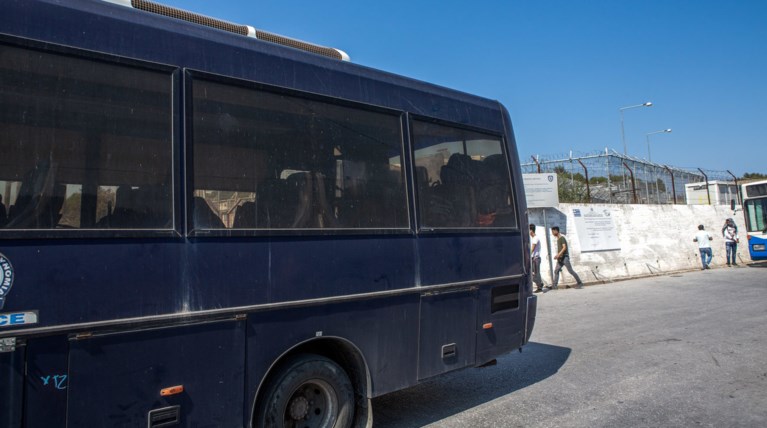 Λέσβος: «Εξέγερση» στη Μόρια από 300 ανήλικους πρόσφυγες