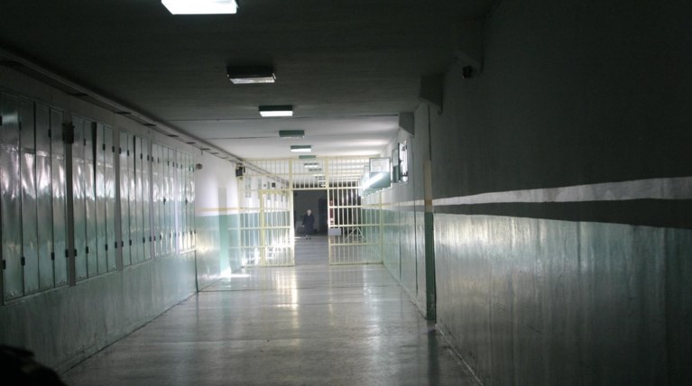 «Έσπασε» τα ισόβια 25χρονος για τη δολοφονία ηλικιωμένης γυναίκας