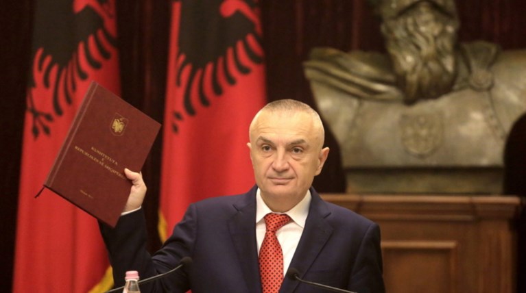 Αλβανία: Η κυβέρνηση Ράμα άνοιξε τις διαδικασίες για την καθαίρεση Μέτα