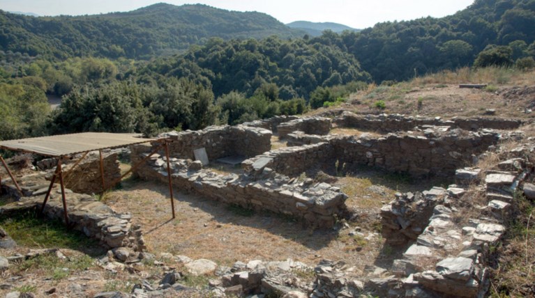 Το άγνωστο κάστρο της Βελίκας