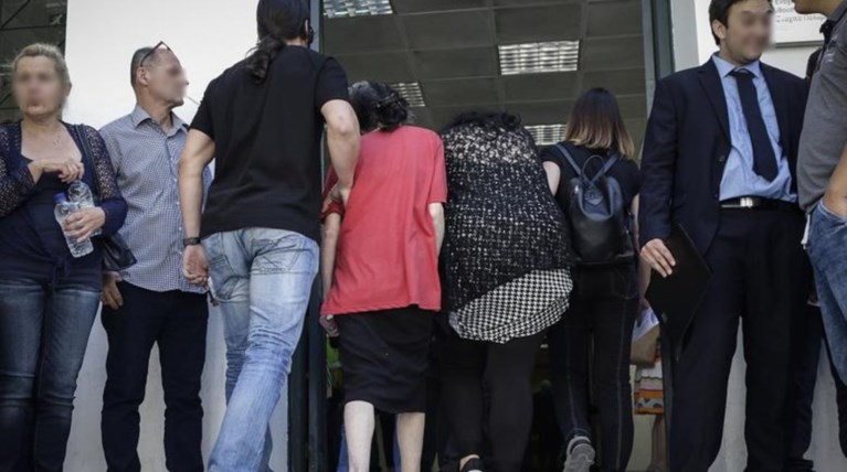 Κατάθεση για μωρό σε κάδο: «Προσπαθώ να μην σκέφτομαι για να κοιμάμαι»