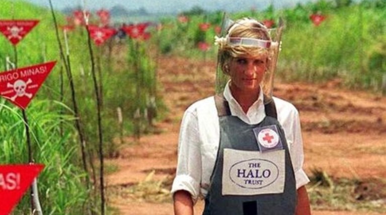 «Η Νταϊάνα έτρεμε, φοβόταν ότι θα την ανατινάξουν στο ναρκοπέδιο»