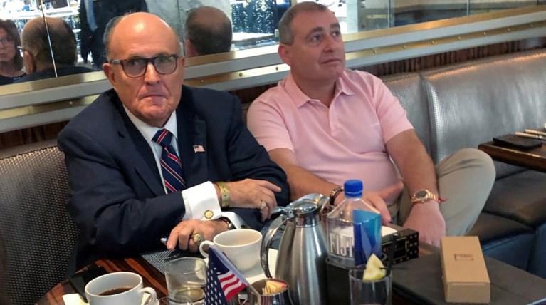 ΗΠΑ: Η Βουλή καλεί τον δικηγόρο του Τραμπ για την Ουκρανία